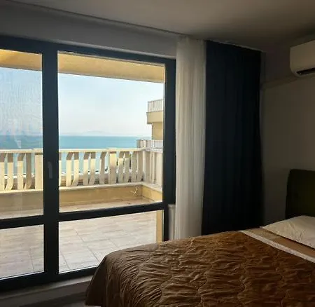 Sea View Luxury * Bŭnzarito